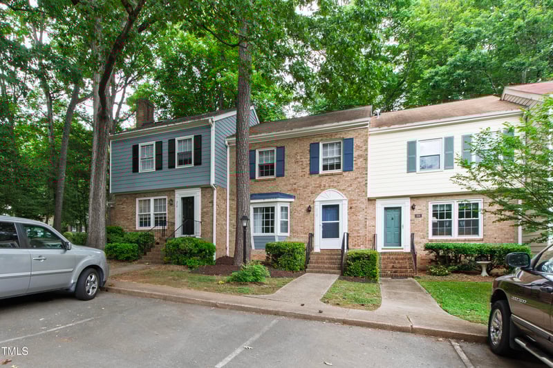 310 Bay Dr, Cary, NC 27511