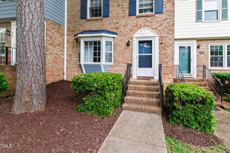 310 Bay Dr, Cary, NC 27511