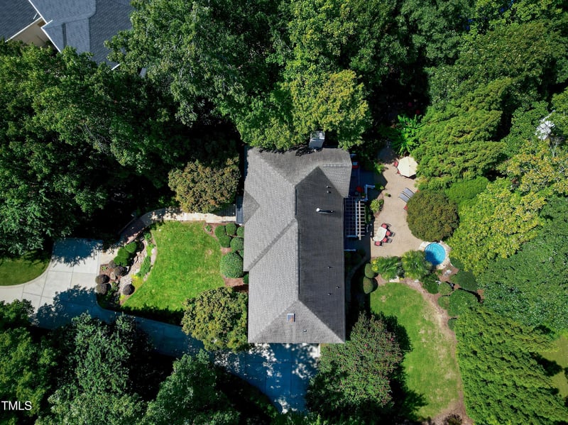 310 Bordeaux Ln, Cary, NC 27511