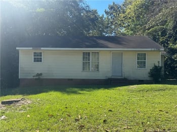 310 Brookwood Ave, Fayetteville, NC 28301