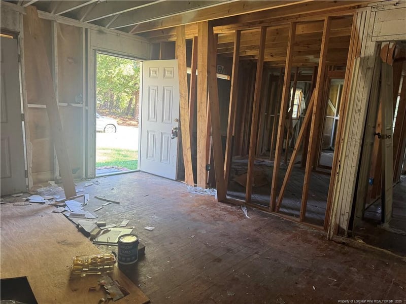 310 Brookwood Ave, Fayetteville, NC 28301