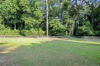 310 NE Broomfield Ct, Fayetteville, NC 28311