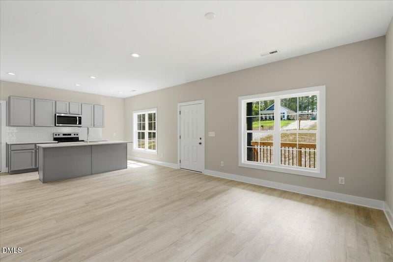 310 Chartres St, Fuquay Varina, NC 27526