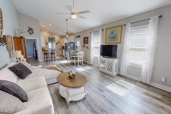 310 Chub Lake St, Roxboro, NC 27573