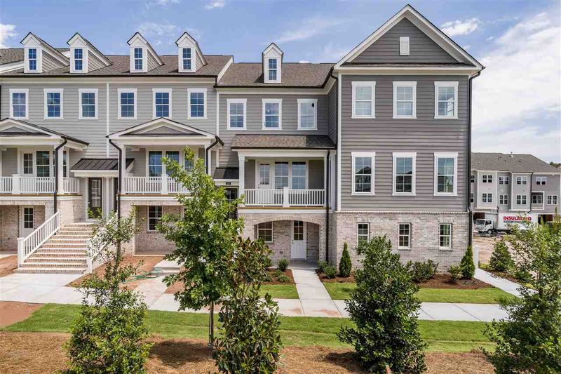 310 Clementine Dr #5, Cary, NC 27519