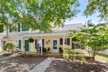 310 Commons Dr, Holly Springs, NC 27540