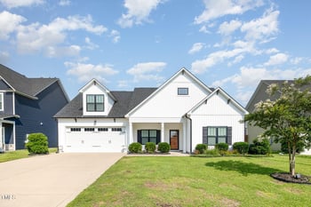 310 Croft Dr, Fayetteville, NC 28312