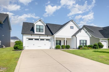 310 Croft Dr, Fayetteville, NC 28312
