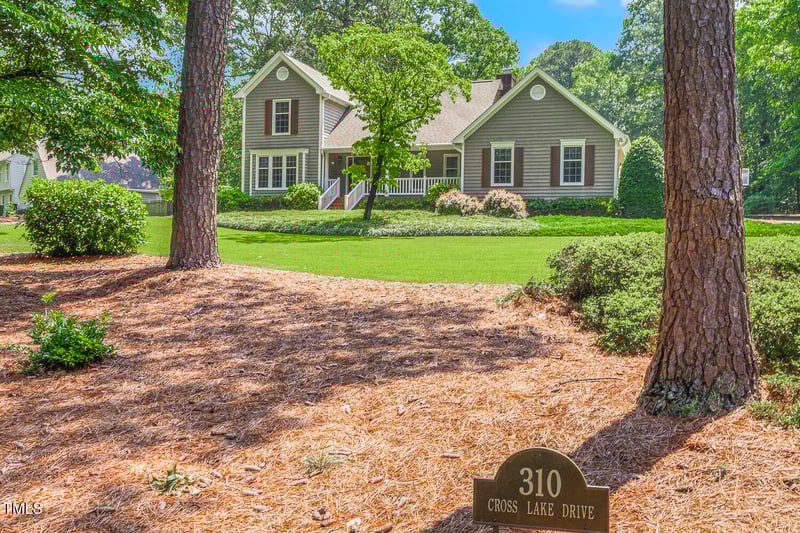 310 Cross Lake, Fuquay Varina, NC 27526