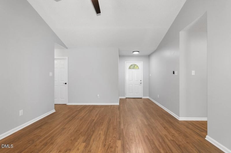 310 Davis Farm Dr, Selma, NC 27576