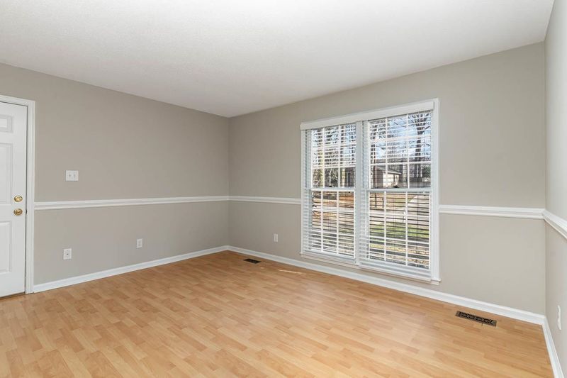 310 Dunhagan Pl, Cary, NC 27511