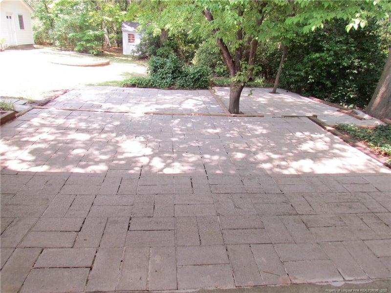310 Farmers Rd, Fayetteville, NC 28311