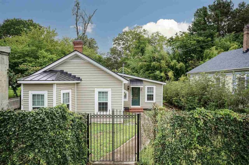 310 S Fourth St, Smithfield, NC 27577