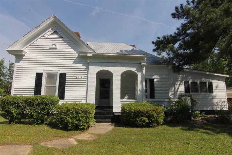 310 E Gannon Ave, Zebulon, NC 27597