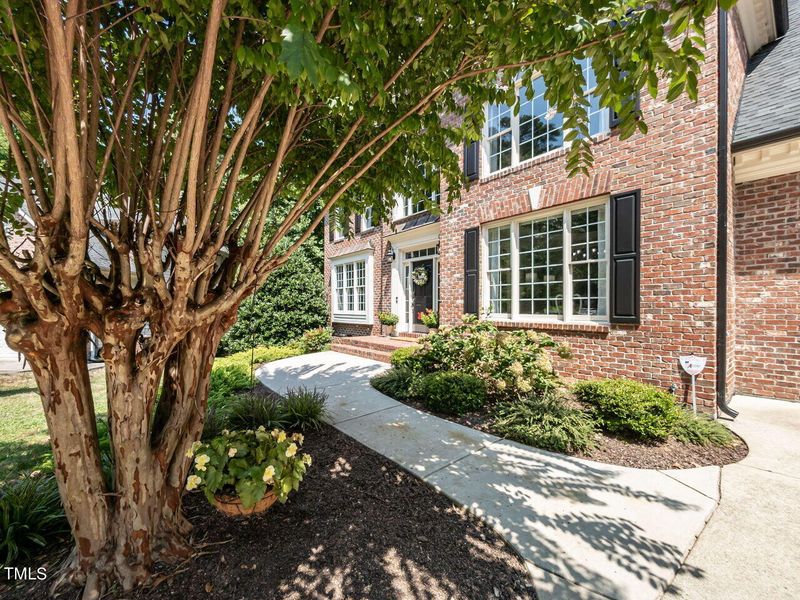 310 Hassellwood Dr, Cary, NC 27518