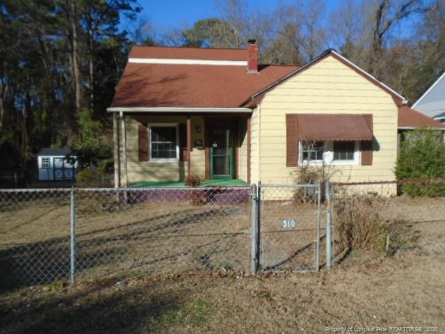 310 Hawthorne Rd, Fayetteville, NC 28301