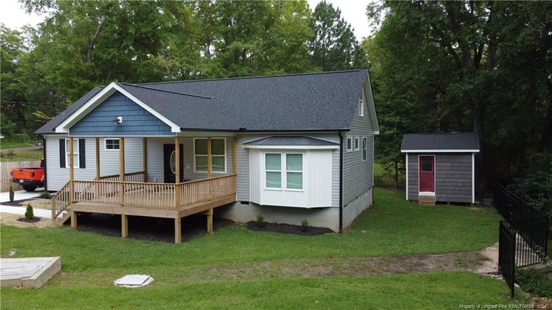 310 Hickory Ave, Sanford, NC 27330