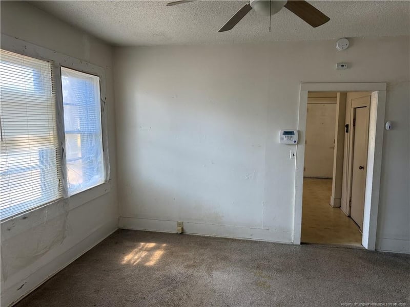 310 Highland Ave, Fayetteville, NC 28305