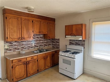 310 Highland Ave, Fayetteville, NC 28305