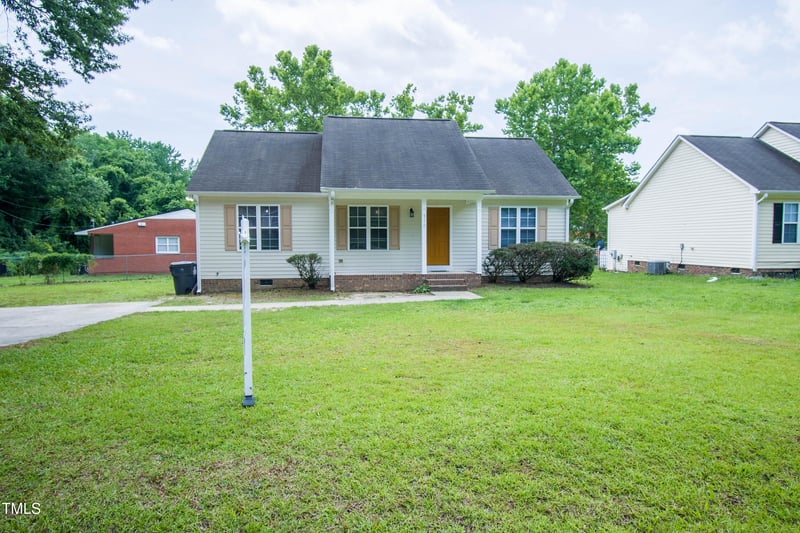 310 Horton St, Zebulon, NC 27597
