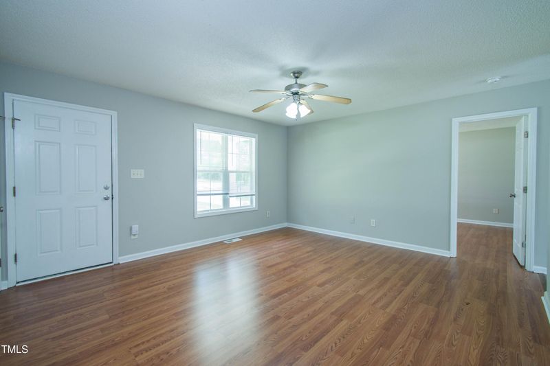 310 E Horton St, Zebulon, NC 27597
