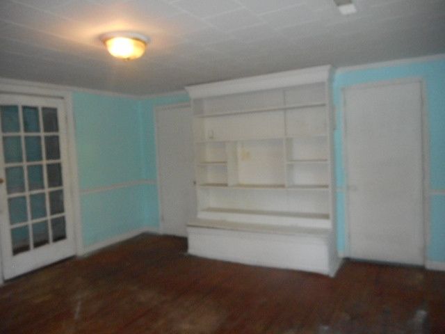 310 W Horton, Zebulon, NC 27597