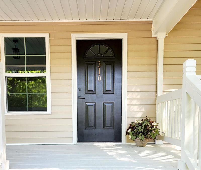 310 N Layton Ave, Dunn, NC 28334