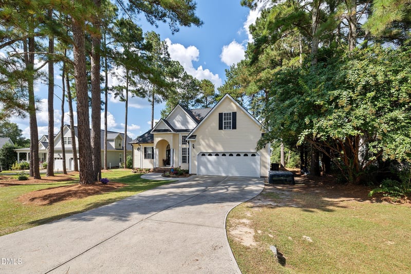 310 Mamie Ferguson Dr, Lillington, NC 27546