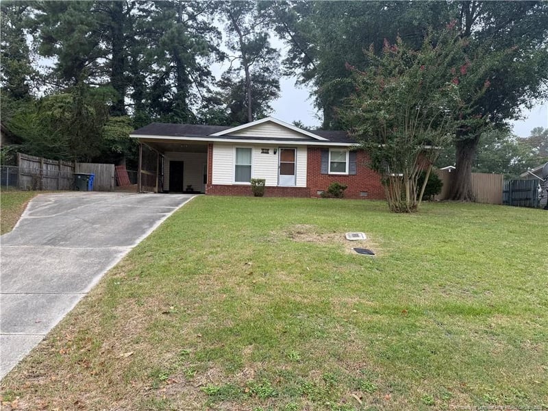 310 Milburn Dr, Fayetteville, NC 28314