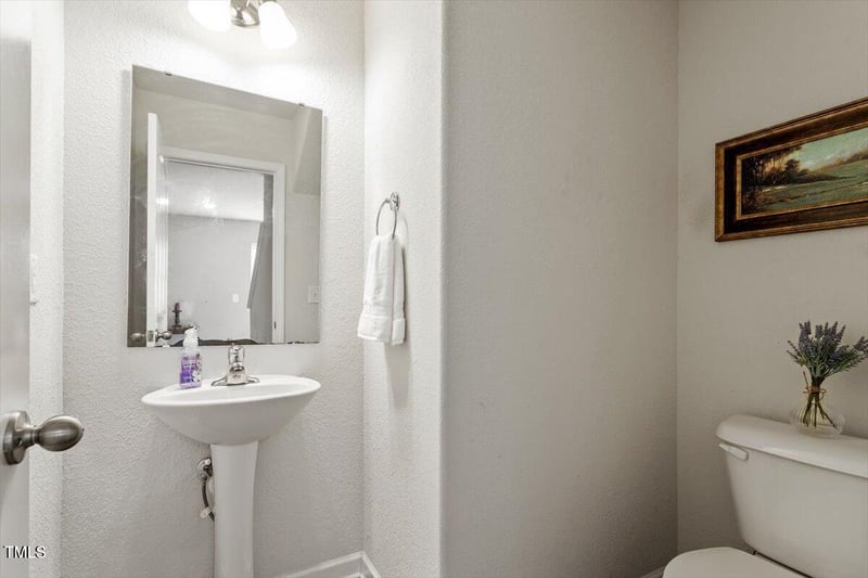 310 Mineral Spg Ln, Fuquay Varina, NC 27526