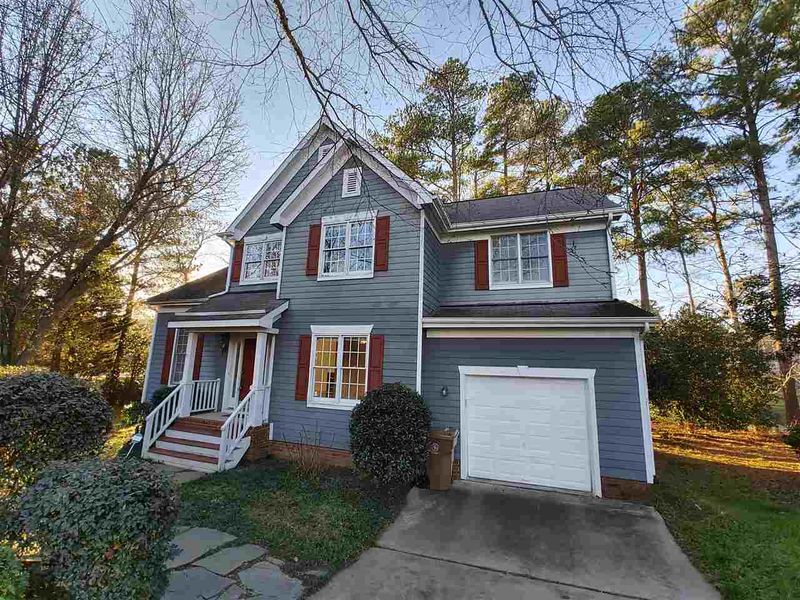 310 Mint Hill Dr, Cary, NC 27519
