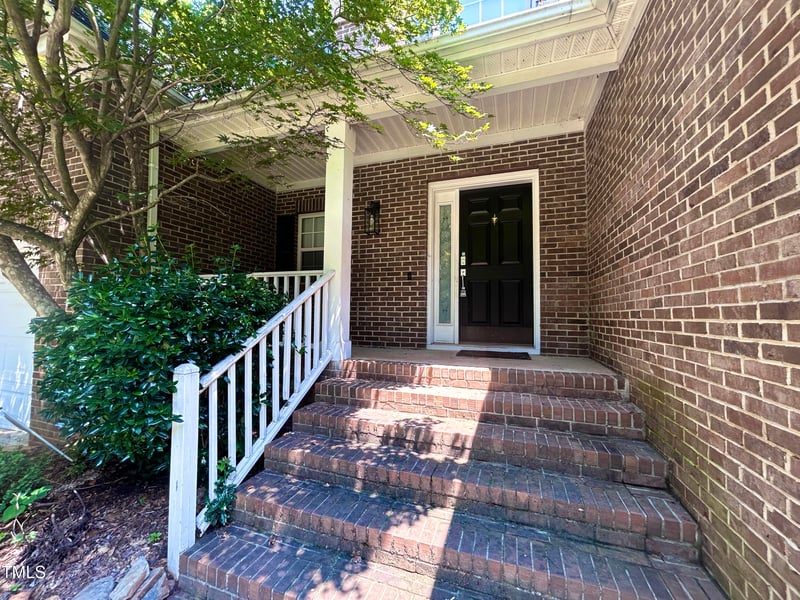 310 New Parkside Dr, Chapel Hill, NC 27516
