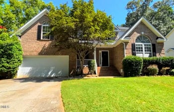 310 New Parkside Dr, Chapel Hill, NC 27516