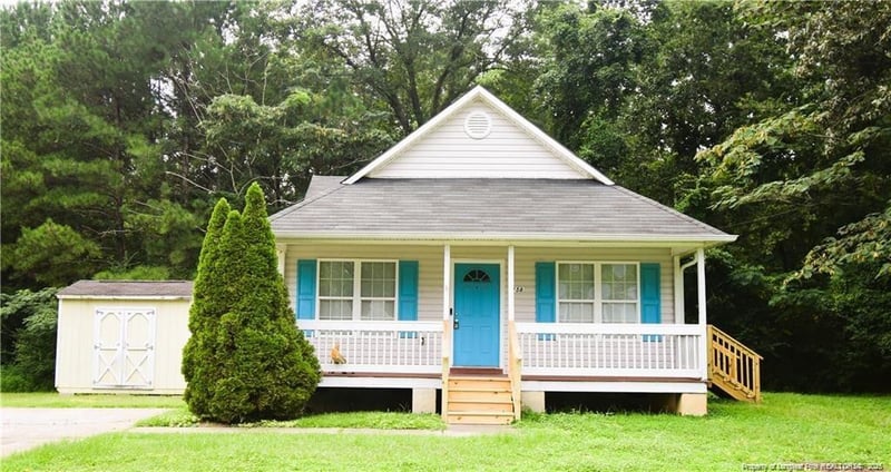 310 Nugget Ct, Fayetteville, NC 28311