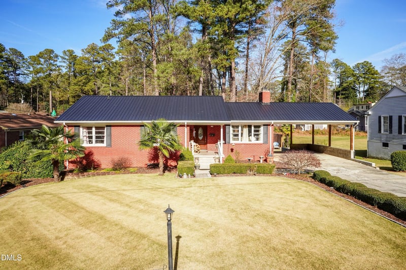 310 Park Ave, Sanford, NC 27330