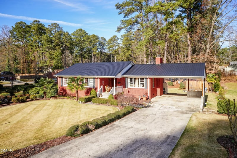 310 Park Ave, Sanford, NC 27330