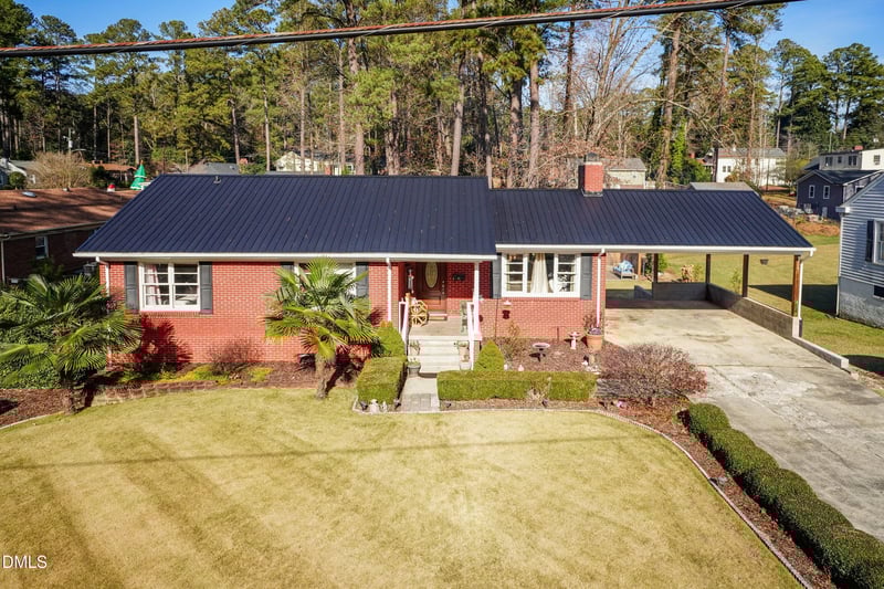 310 Park Ave, Sanford, NC 27330