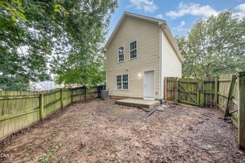 310 Peachtree Pl, Durham, NC 27701