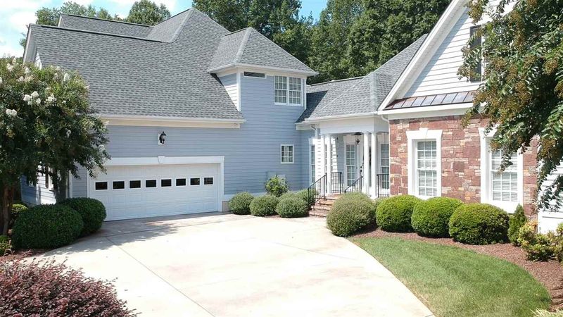 310 Pebble Beach Dr, Mebane, NC 27302