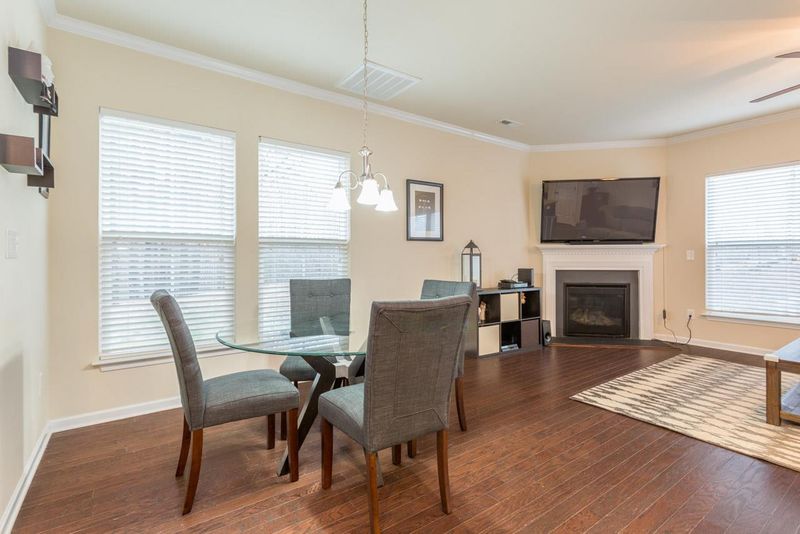 310 Presenteer Trl, Apex, NC 27539