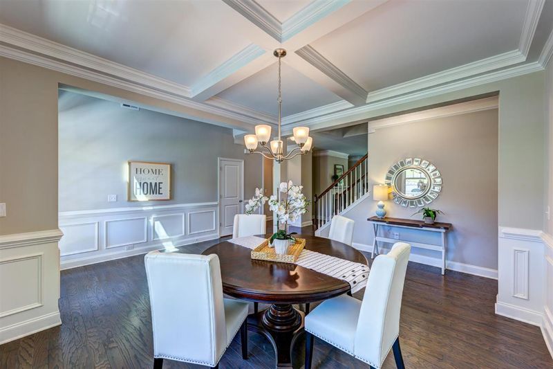310 Roaring Creek Dr, Garner, NC 27529