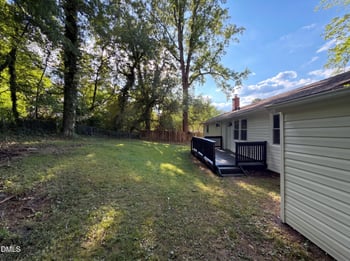 310 Robin Hood Dr, Raleigh, NC 27604