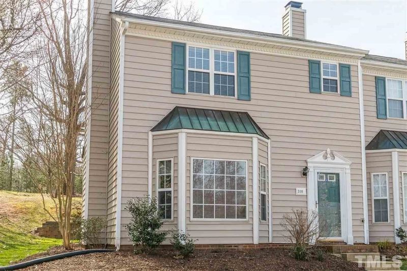 310 Silverberry Ct, Cary, NC 27513