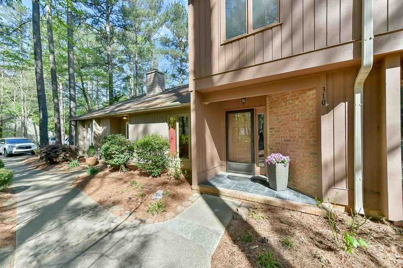 310 Summerfield Crossing, Chapel Hill, NC 27514