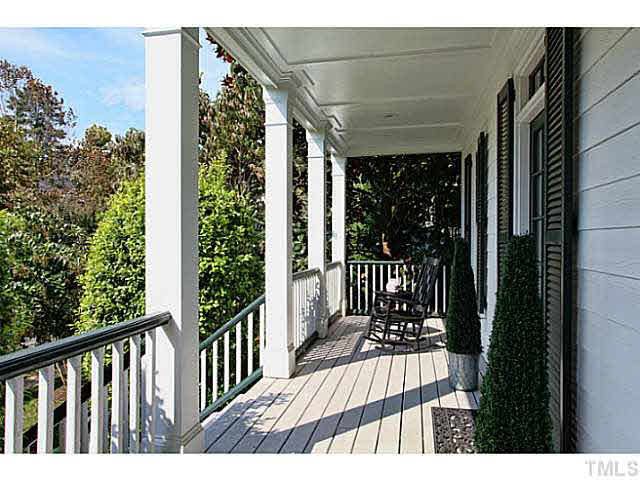 310 Westside Dr, Chapel Hill, NC 27516