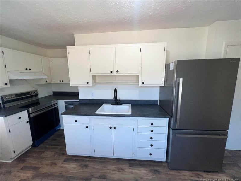 310 Wrightsboro Rd, Fayetteville, NC 28304