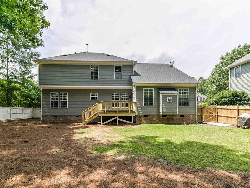 3100 Falconhurst Dr, Wake Forest, NC 27587