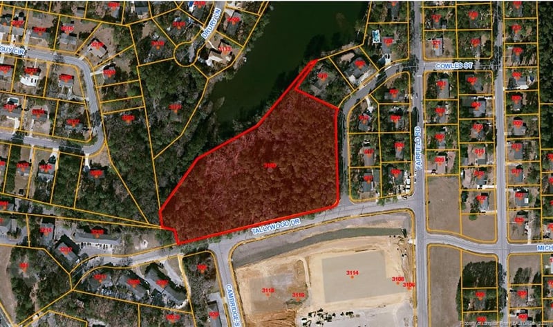 3100 Tallywood Dr, Fayetteville, NC 28303