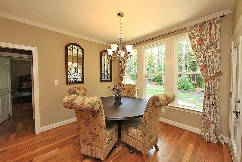 3101 Canopy Woods, Apex, NC 27539