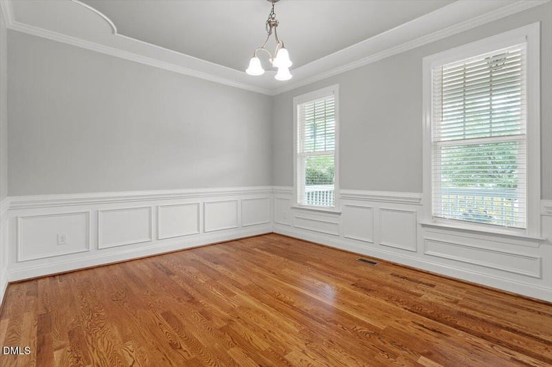 3101 Canopy Woods Dr, Apex, NC 27539